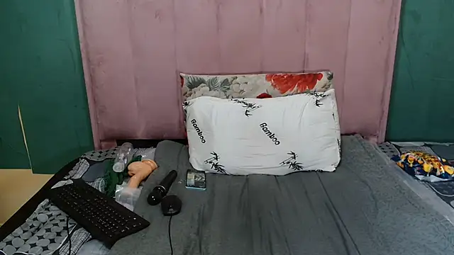 HotSweatyPussyX