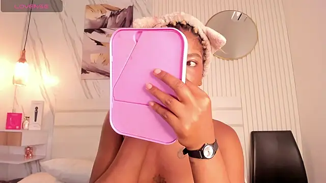 Afro_Luna