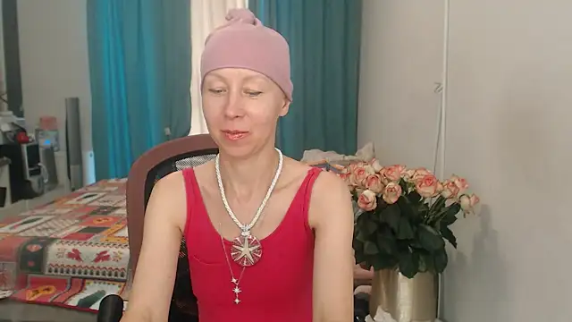 LuxuryNika webcam