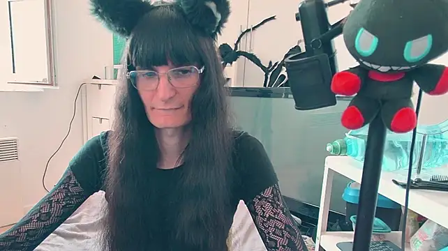 CeriseLapine webcam