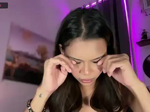 ur_holly_lexie webcam