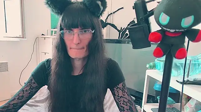 CeriseLapine webcam