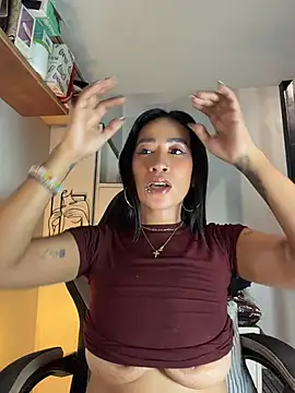 AsianMilfSheryl webcam