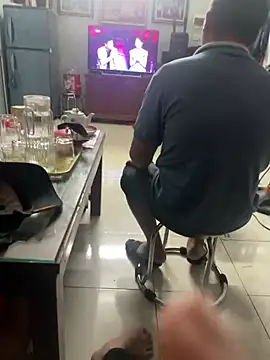 XUANHAAI live cam on StripChat