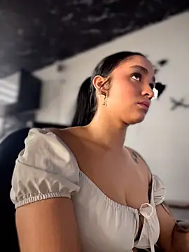 Isabella-Teen