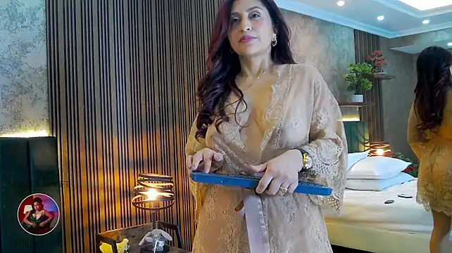 MonicaMoret webcam