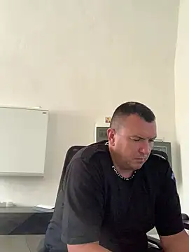 Mike8523 webcam