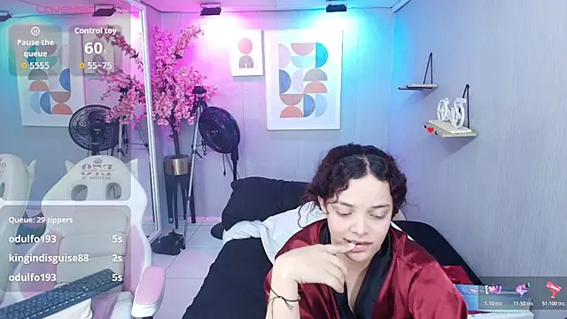 Maggy_t18 webcam