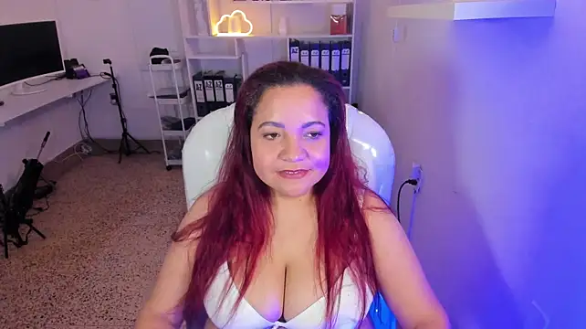 Crystal_mommy webcam