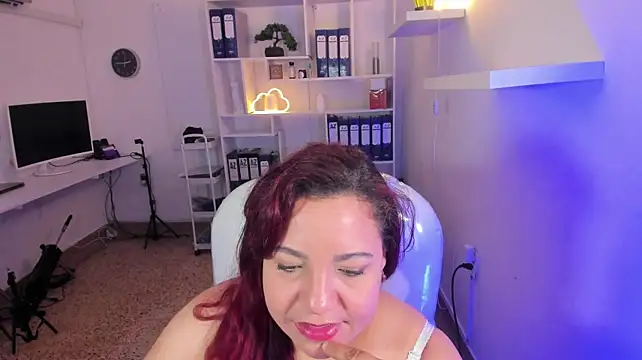 Crystal_mommy webcam