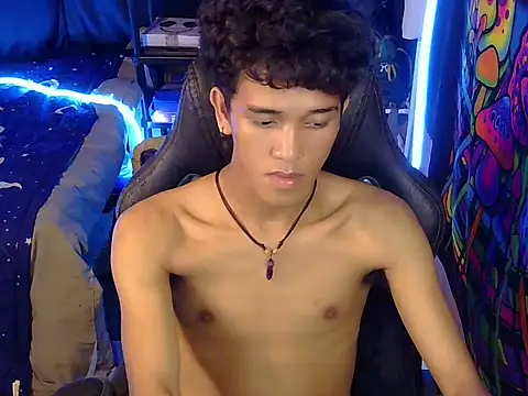 hugekenbigcock webcam