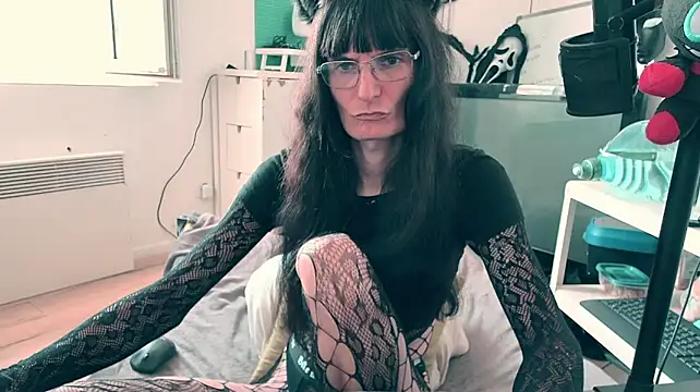 CeriseLapine webcam