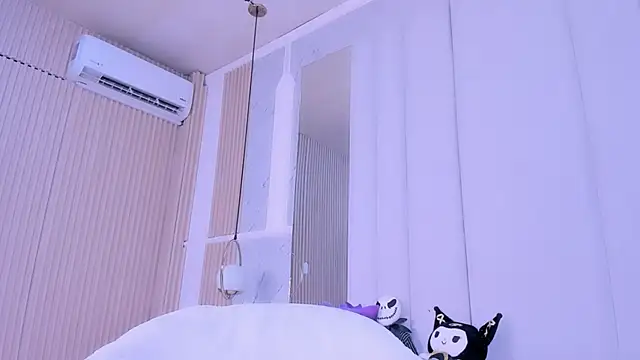 VesperVelvet webcam