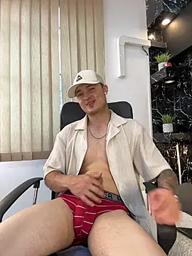Alexander_ferre webcam