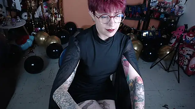 MissMiia2 webcam