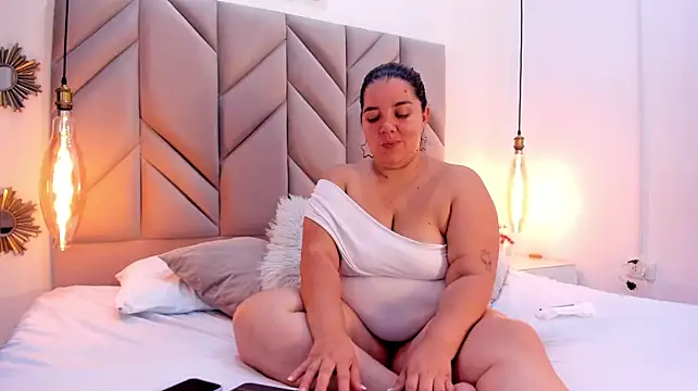 AbbySttonne webcam