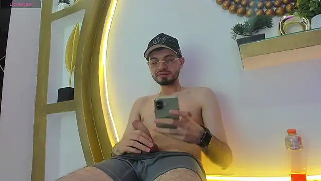 Liam_Drake webcam