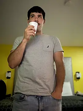 Sexystraightstud live cam on StripChat