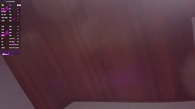 elodie_walker webcam