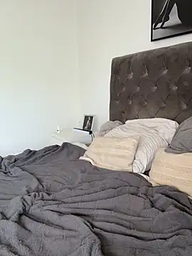 EllaMae webcam