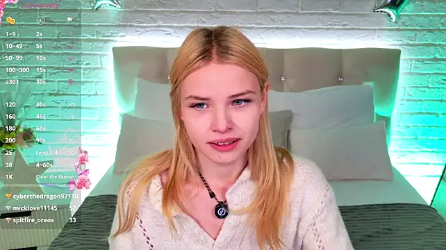 ChloeWells webcam