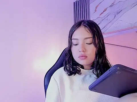 PamelaCollinsVS webcam