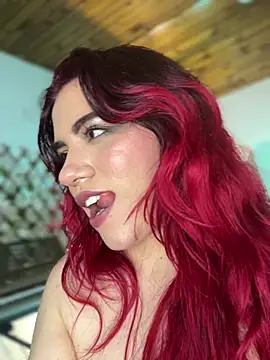 NikkiNix