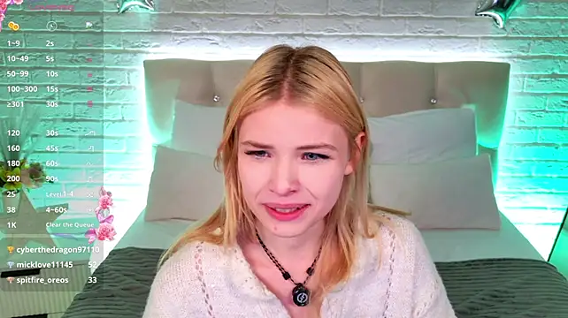 ChloeWells webcam