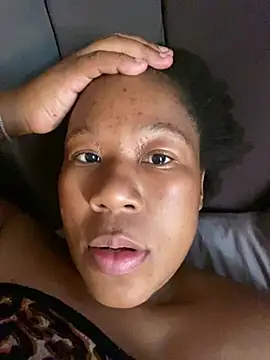 Muskthickgirl webcam