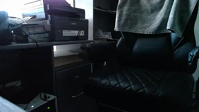 TrevorSteele webcam