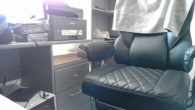 TrevorSteele webcam