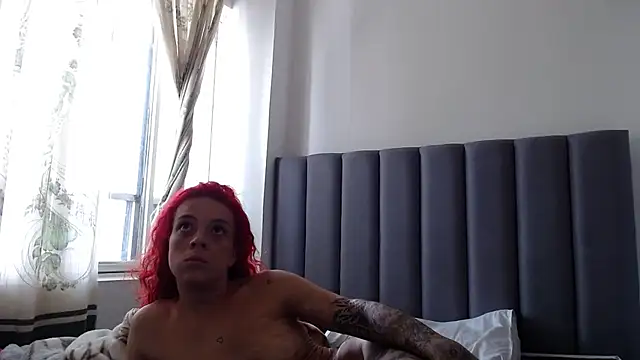 saara_johnson496 webcam