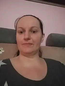 BustyLadyAlma