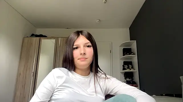 SpanishRooter webcam