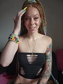 LucidLucy webcam