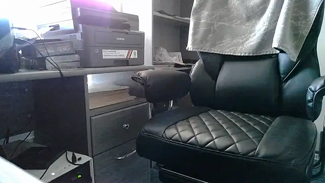 TrevorSteele webcam
