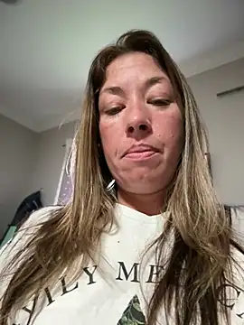 MiraKisss webcam