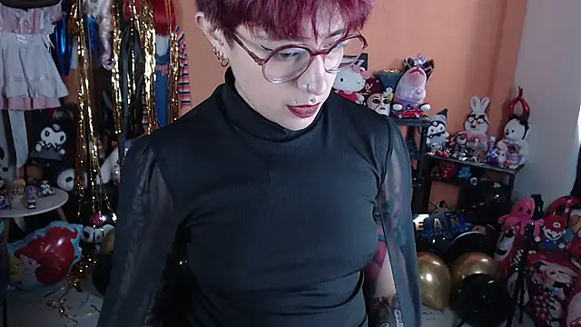MissMiia2 live cam on StripChat