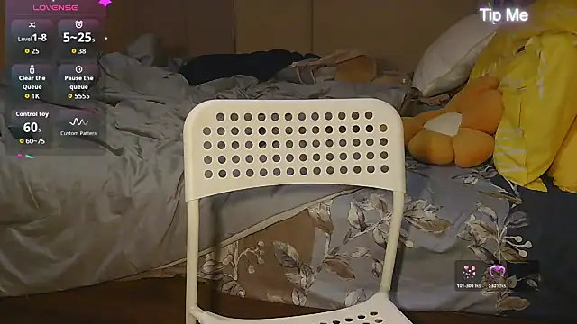 punemodel webcam