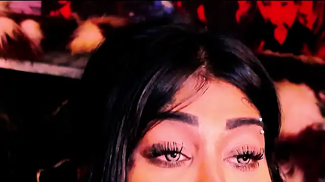 indian_dreamgirl webcam