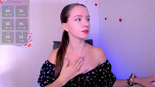 BellaVelure6767 webcam