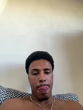 LorenzoBlack27 webcam