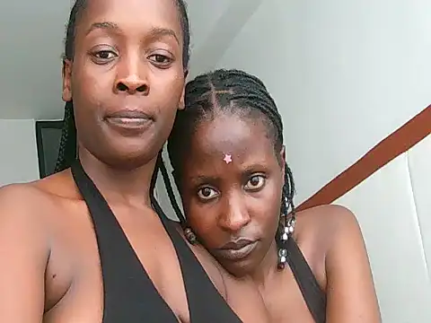 Blackpearlie webcam