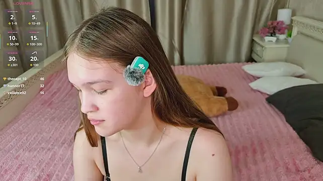 PlayfulMelly webcam