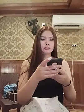 hugecock_belle webcam