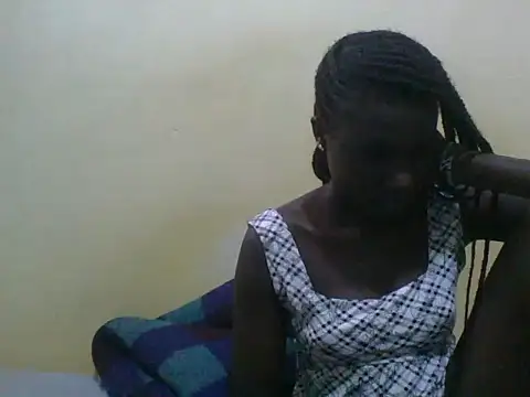 Freaky-Raina webcam