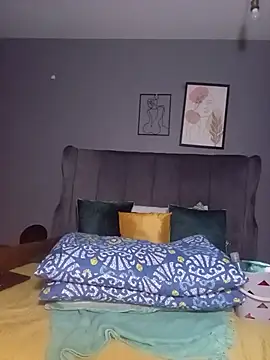 RealMsPEARLsEXY69 webcam