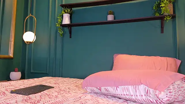 ale_cam live cam on StripChat