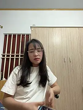 Babybooo01_ webcam