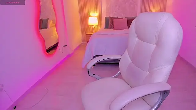 ANGIE-SMITH webcam